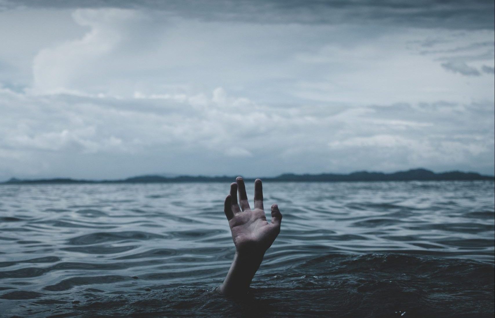 σταμάτα να είσαι θύμα